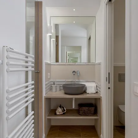 לינה וארוחת בוקר Maison Dorotea סורנטו