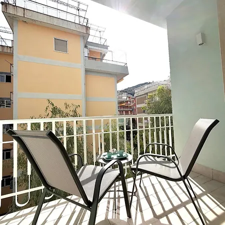 Frühstückspension Maison Dorotea 4*